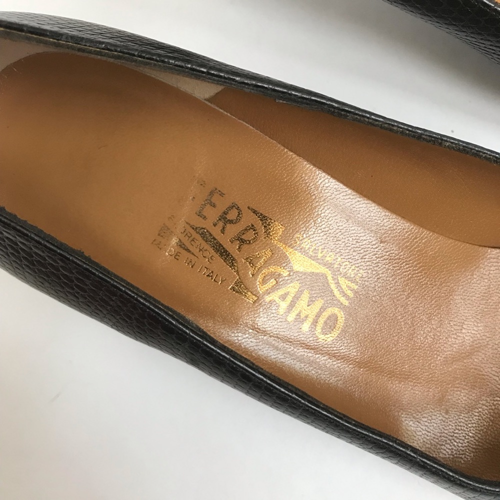 Salvatore Ferragamo Black Snakeskin Leather and Classic Gancini Logo Heel 8 - Picture 9 of 11
